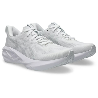 Novablast 5 - White/Piedmont Grey