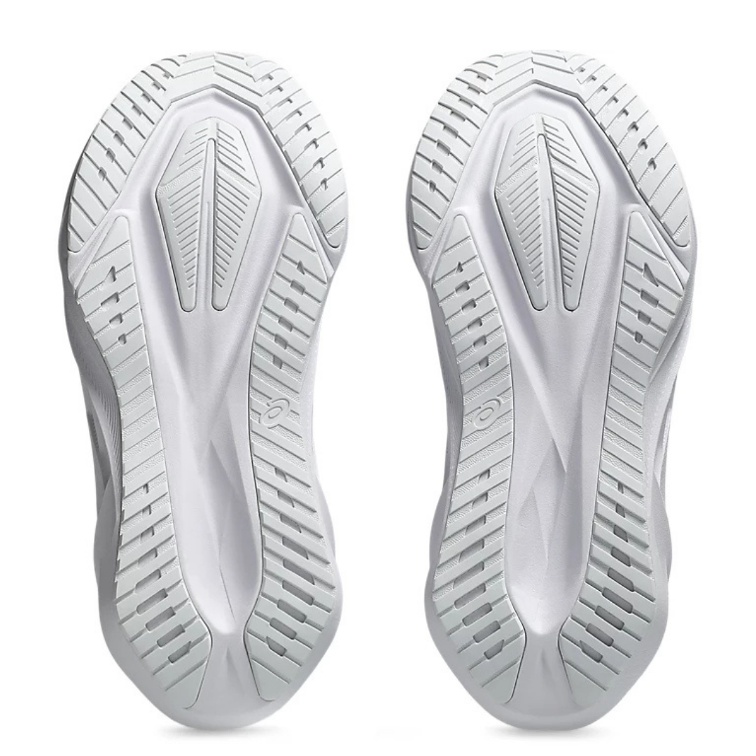 Novablast 5 - White/Piedmont Grey